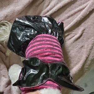 Bret Michaels Pets Rock Bat Costume Dress